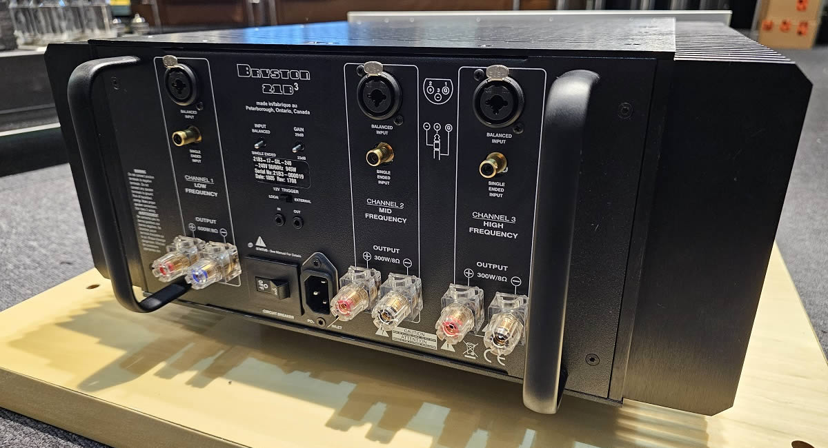 Bryston 21B Cubed 3 channel power amplifier 