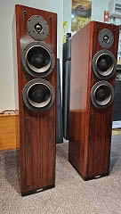 Dynaudio Focus 220 Mk II 