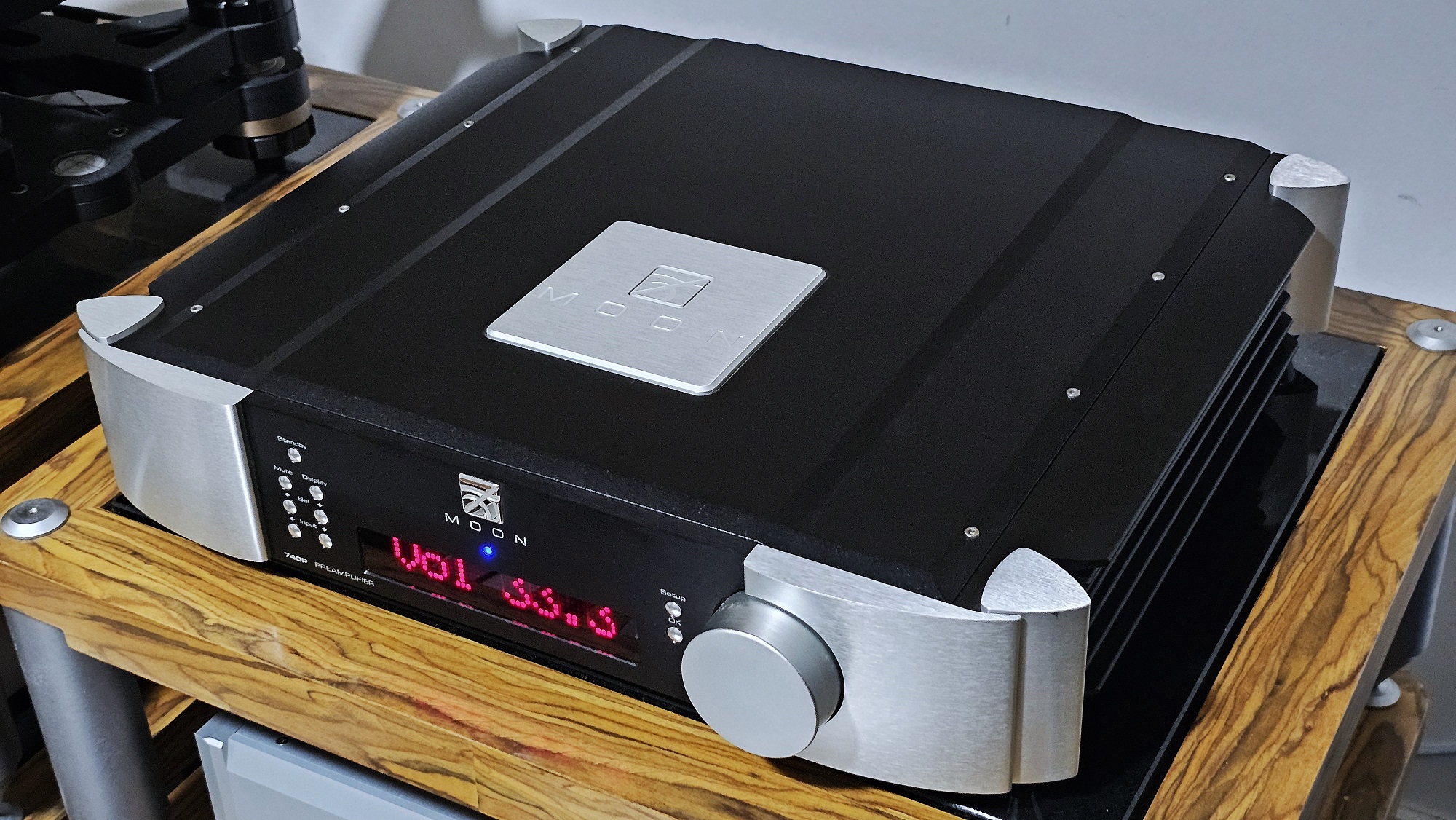 MOON by Simaudio 740P Preamplifier