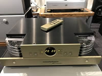 Conrad Johnson GAT Preamplifier