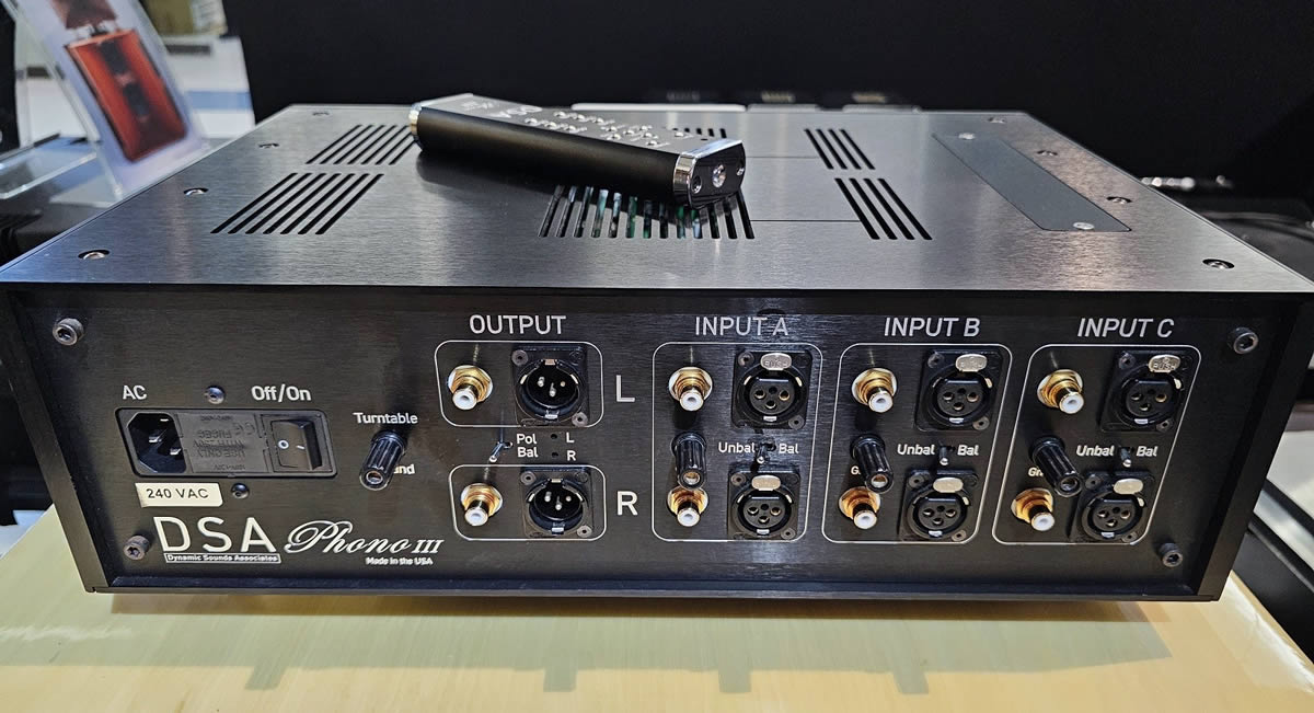 Dynamic Sounds Associates Phono III Dynamic Sounds Associates Phono III