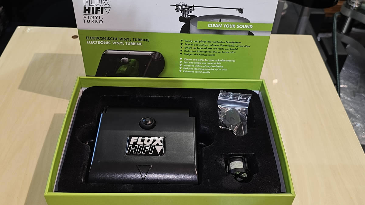 Flux Hifi Turbo record cleaner