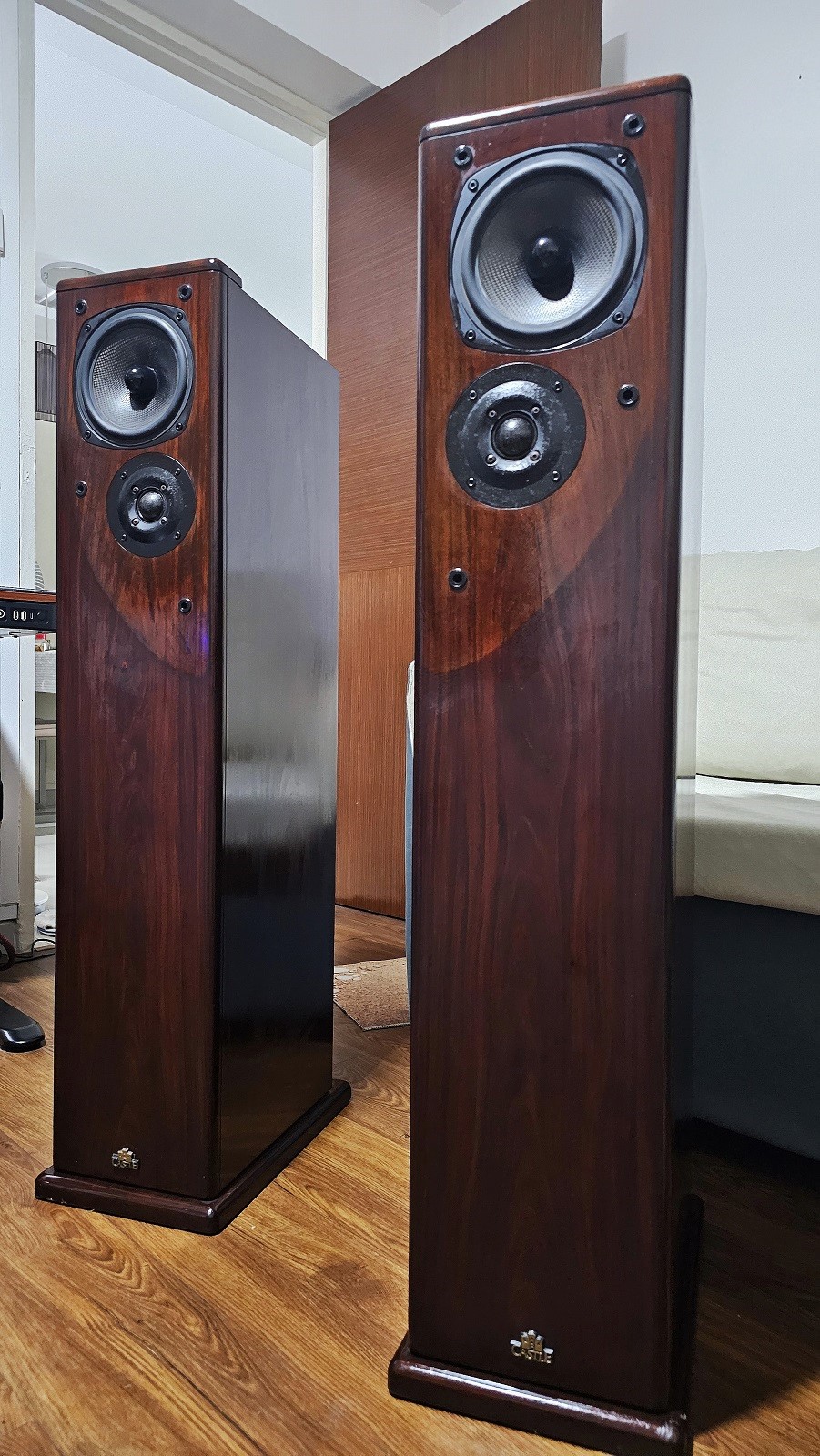 Castle Howard S3 speakers