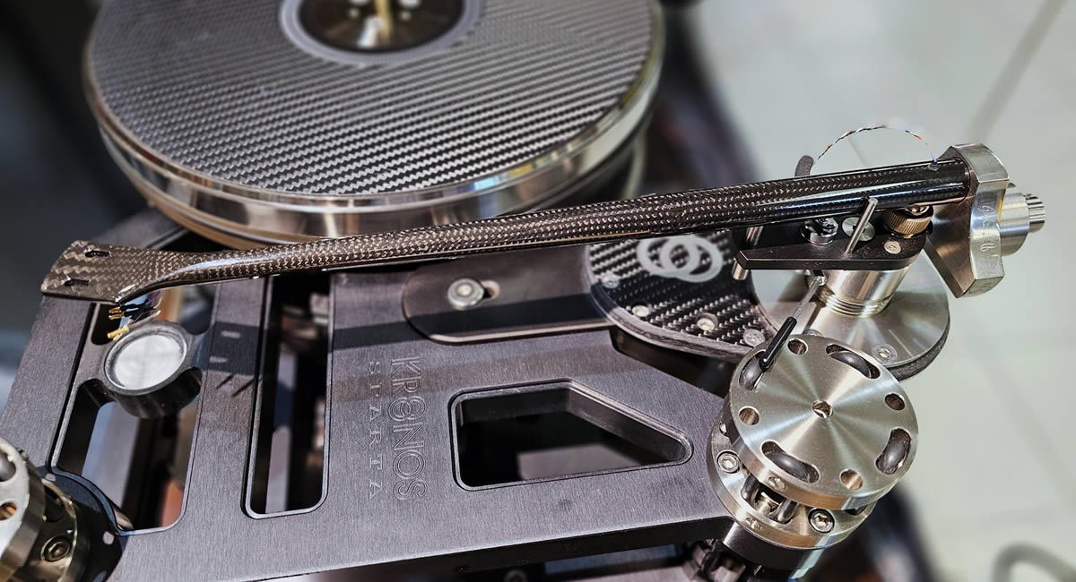 Kronos Sparta with Black Beauty tonearm