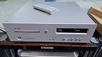 Luxman D-03X CD Player 