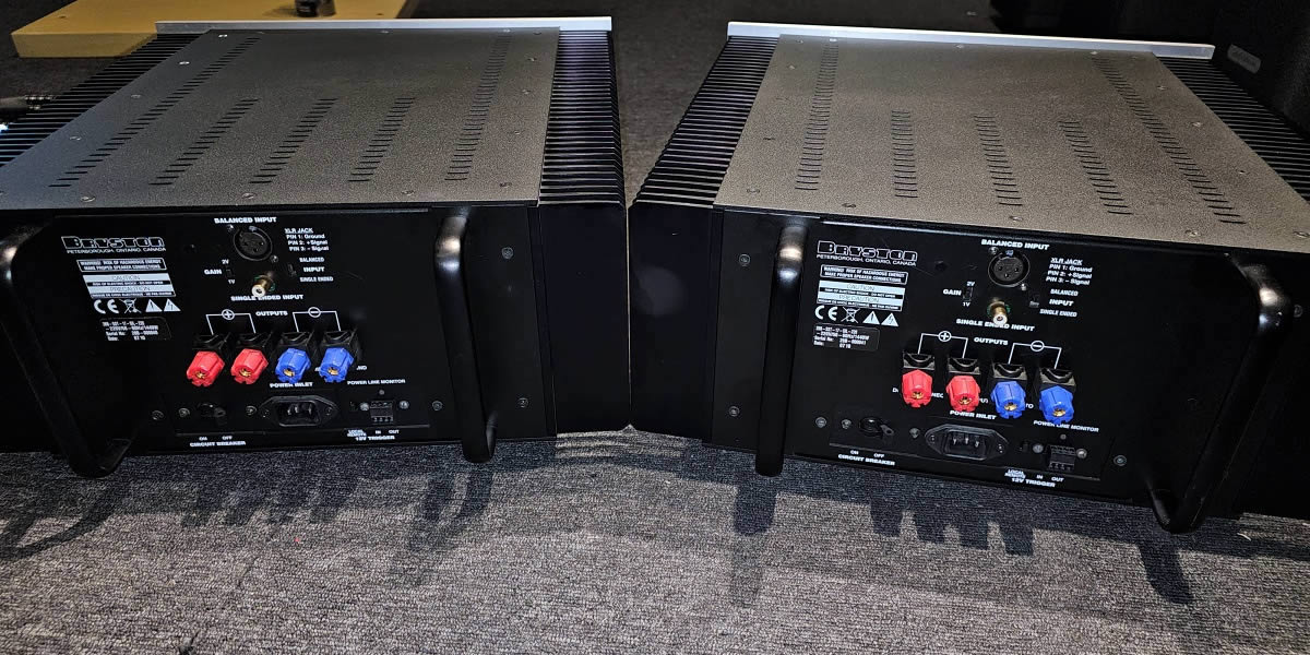 Bryston 28B-SST monoblock power amplifier Bryston 28B-SST monoblock power amplifier