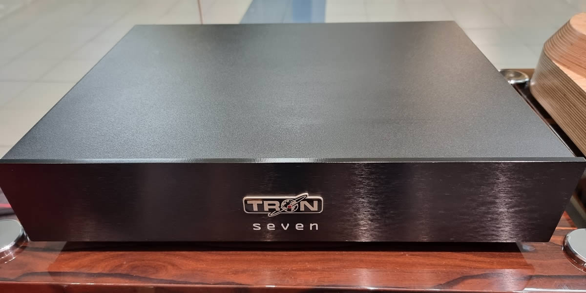 Tron Seven Reference phono stage 