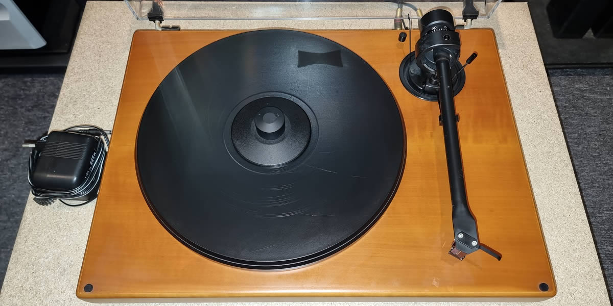 Project 2.9 Wood turntable