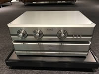 Pass Labs XP-25 phono stage