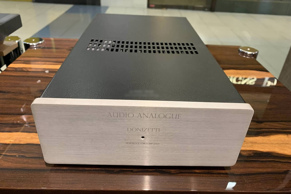 Audio Analogue Donizetti mono amplifier 